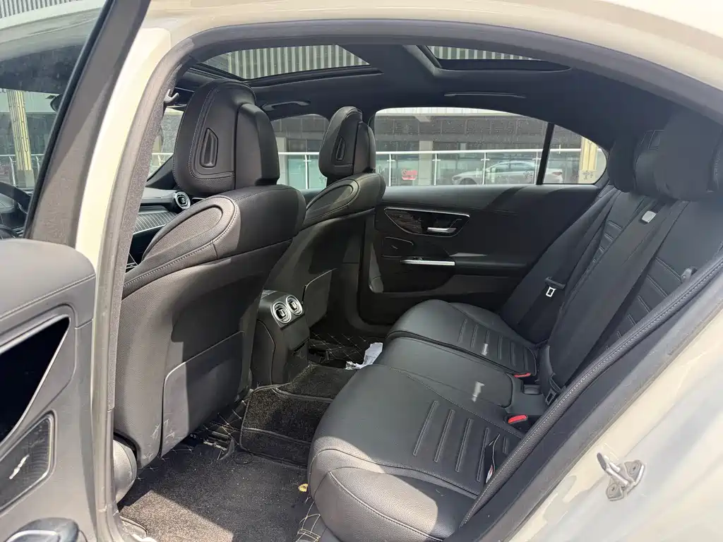 Mercedes-Benz C-Class 2022 — фото 14