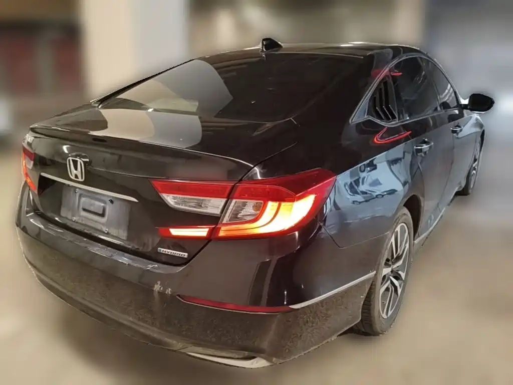 Honda Accord 2020 — фото 10