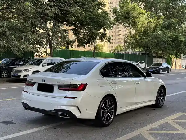 BMW 3 Series 2022