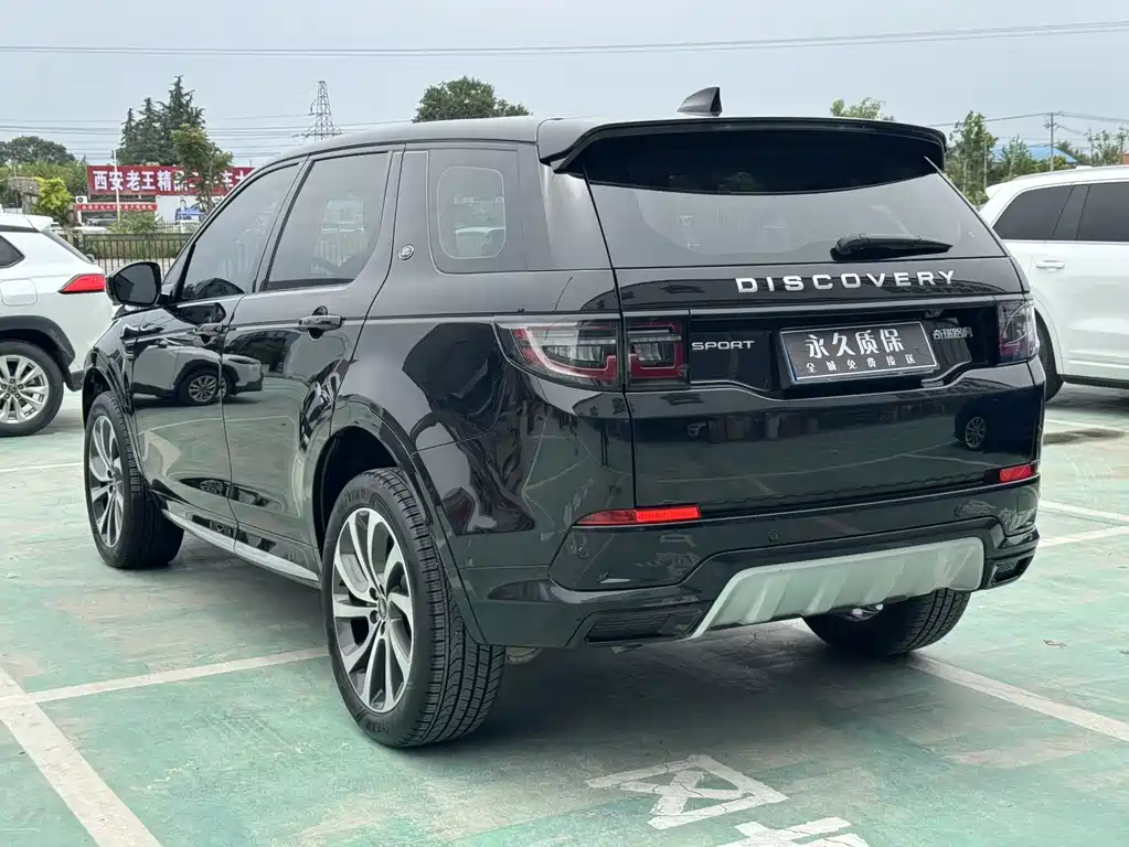 Land Rover Discovery Sport 2024 — фото 20