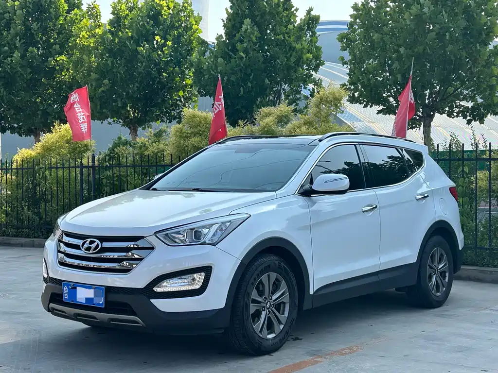 Hyundai Santa Fe 2015