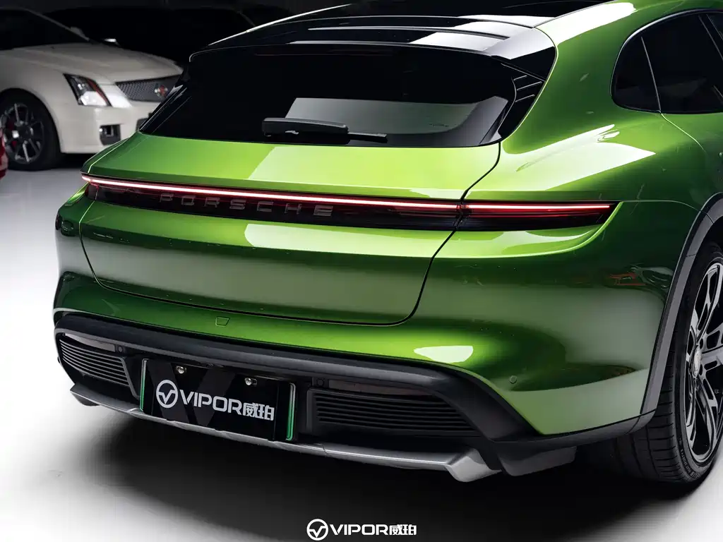 Porsche Taycan 2023 — фото 15