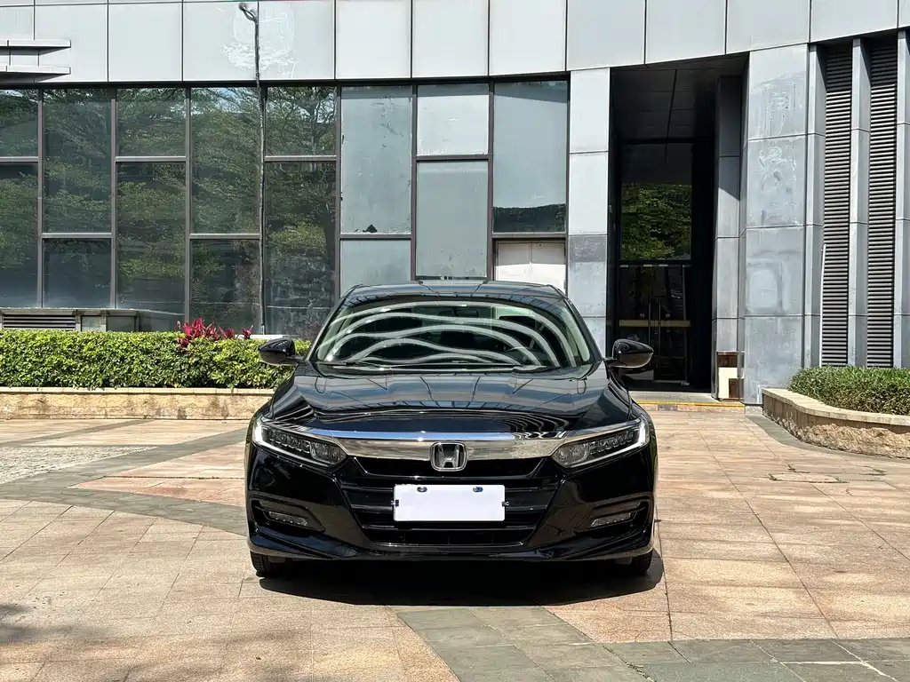Honda Accord 2021 — фото 2