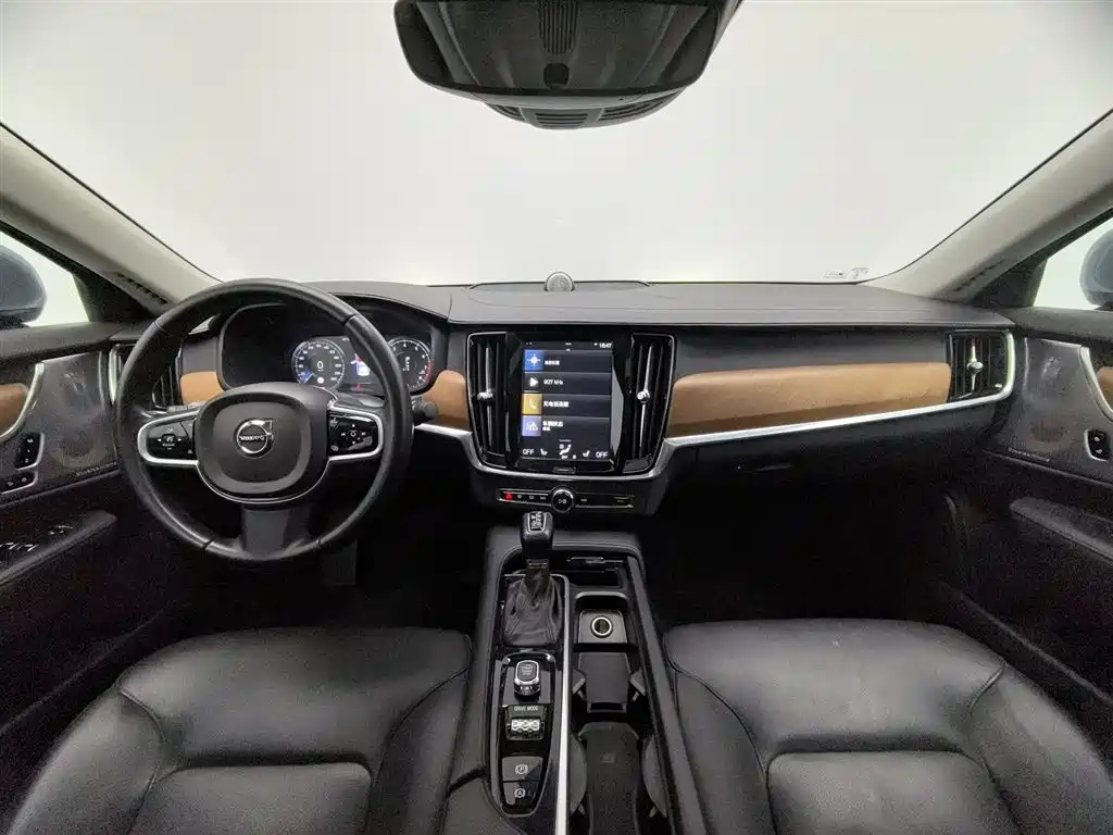 Volvo S90 2018 — фото 5