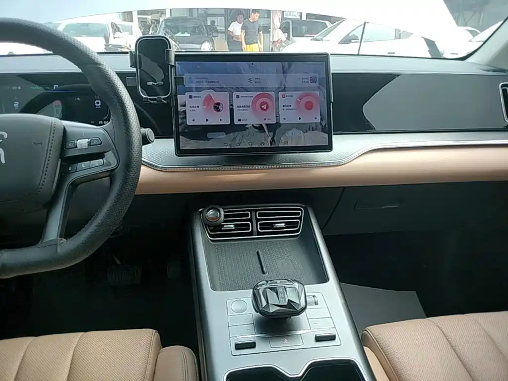 BYD Song Pro New Energy 2024 — фото 13