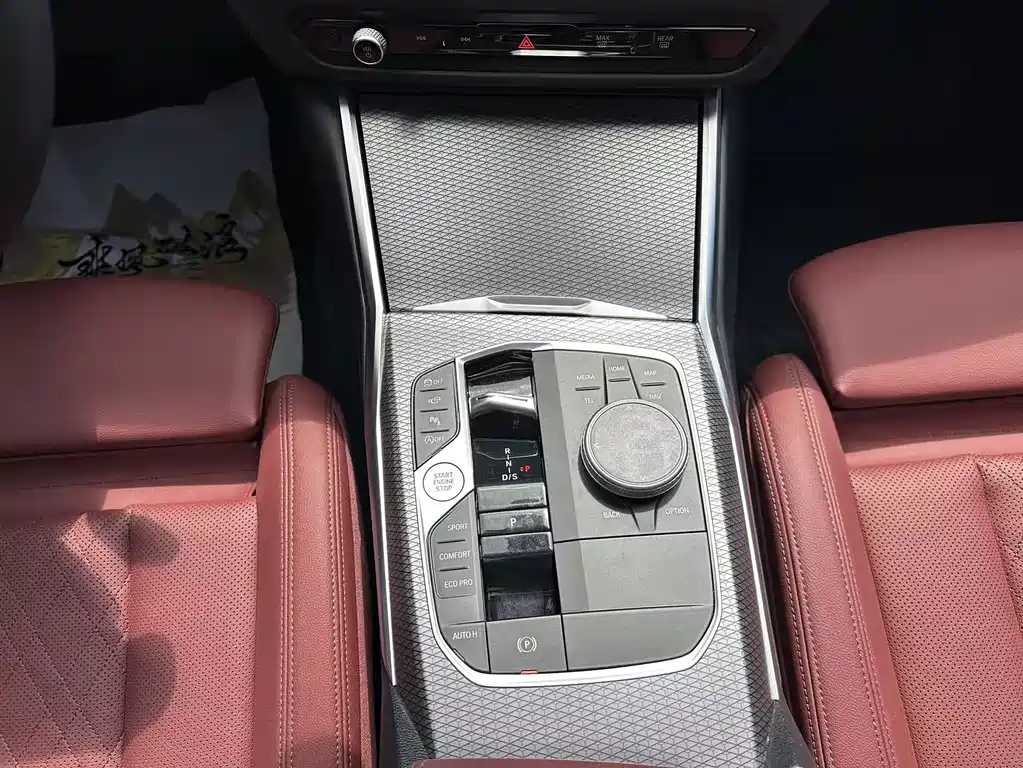 BMW 3 Series 2023 — фото 14