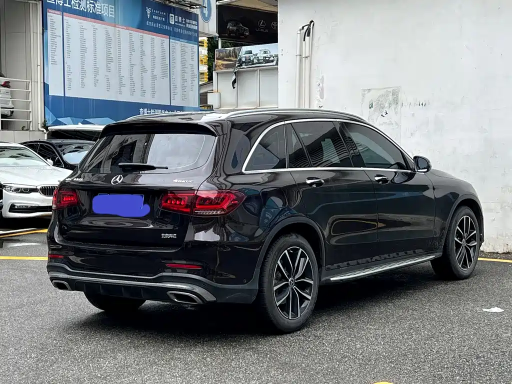 Mercedes-Benz GLC 2021 — фото 18