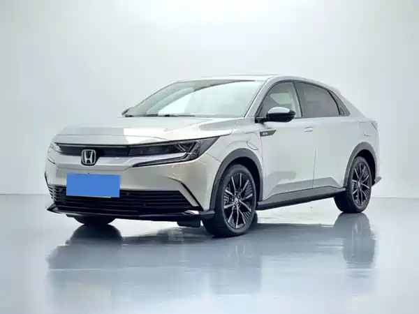 Honda e:NP2 2024