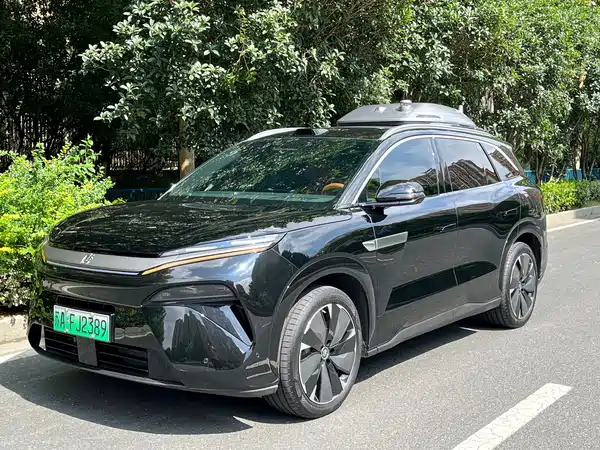 BYD Tang L 2025