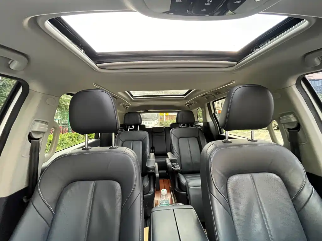 GAC Motor Trumpchi M8 2022 — фото 18
