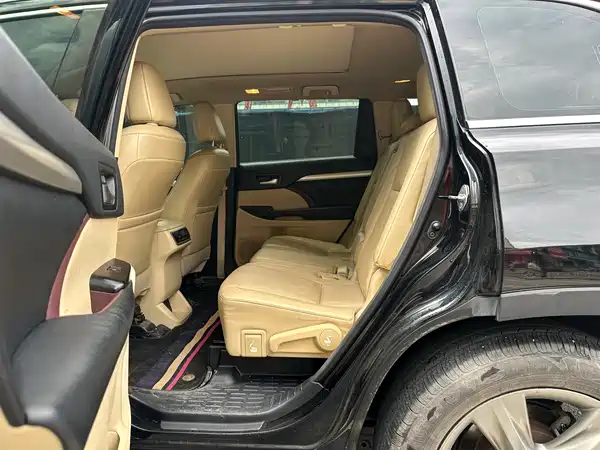 Toyota Highlander 2017