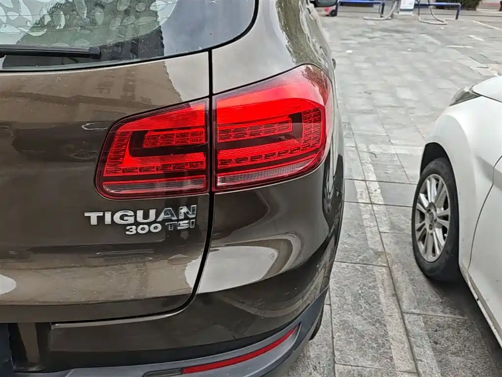 Volkswagen Tiguan 2016 — фото 8