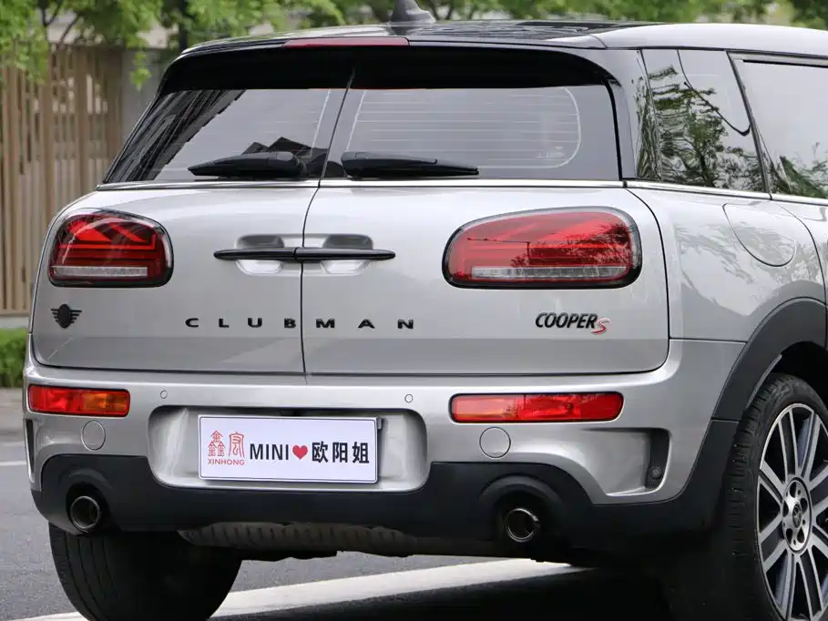 MINI Clubman 2023 — фото 11