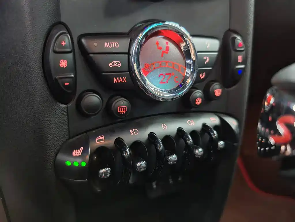 MINI Clubman 2012 — фото 19