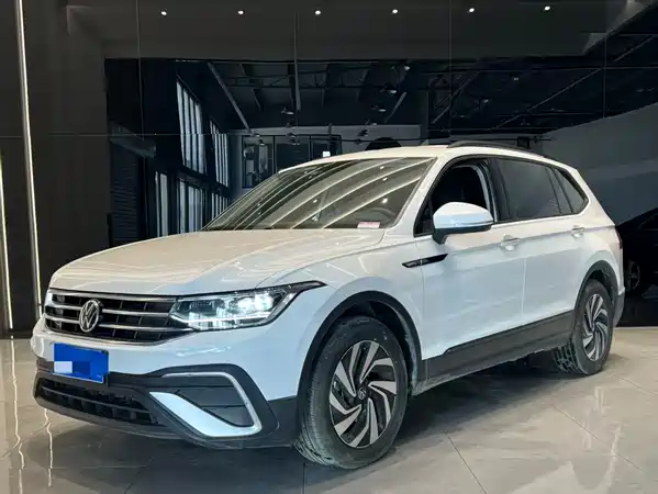 Volkswagen Tiguan L 2022