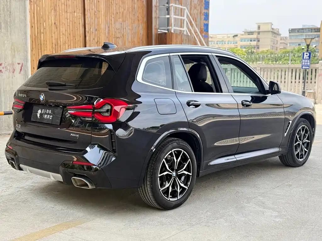 BMW X3 2022 — фото 6