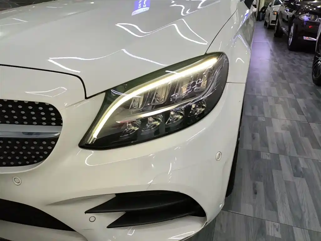 Mercedes-Benz C-Class 2021 — фото 18