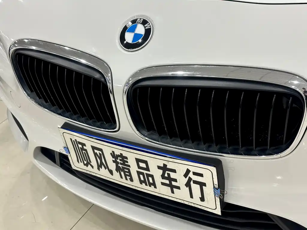 BMW 2 Series Gran Tourer 2015 — фото 14