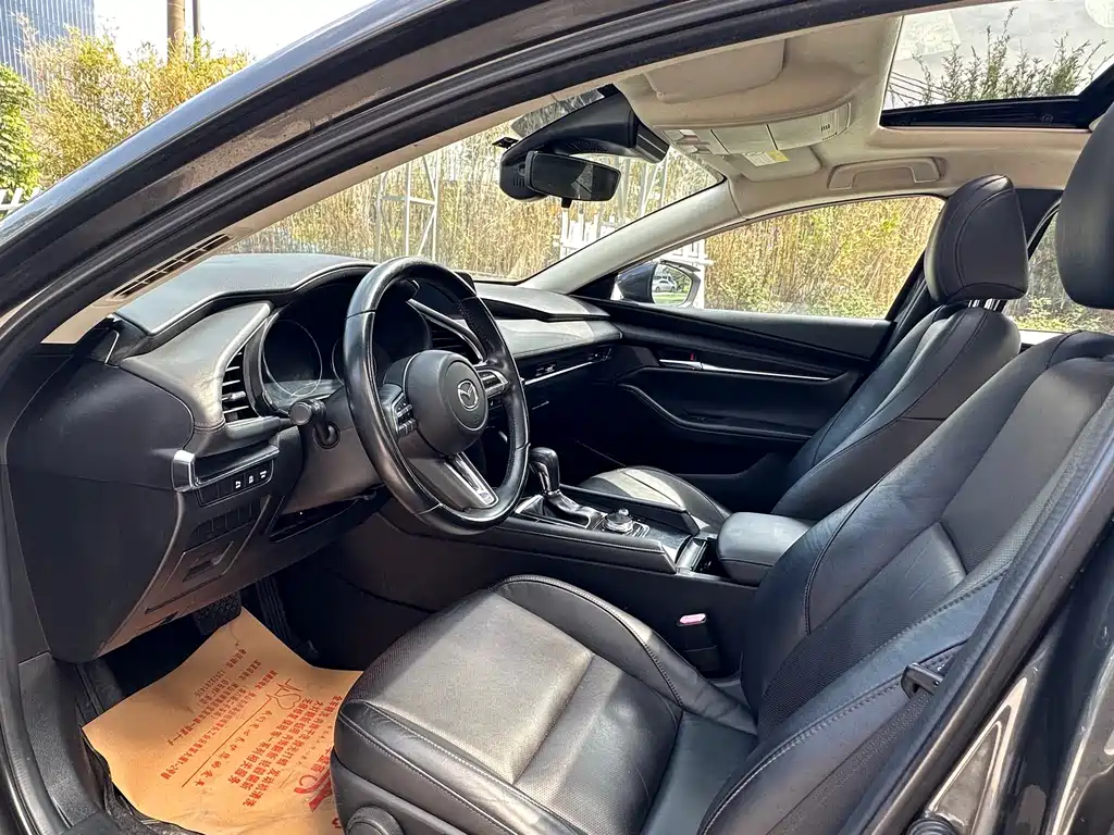 Mazda 3 Angkesela 2020