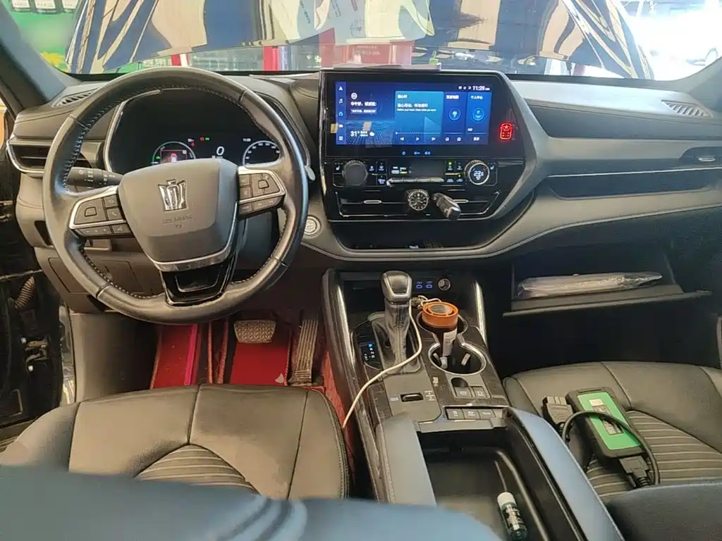 Toyota Crown Kluger 2021 — фото 10