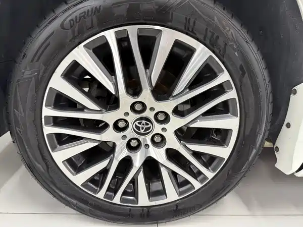 Toyota Alphard 2016