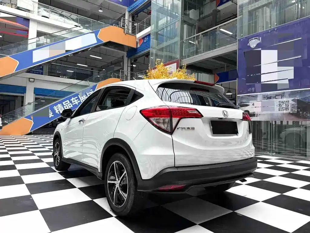 Honda Vezel 2022 — фото 18