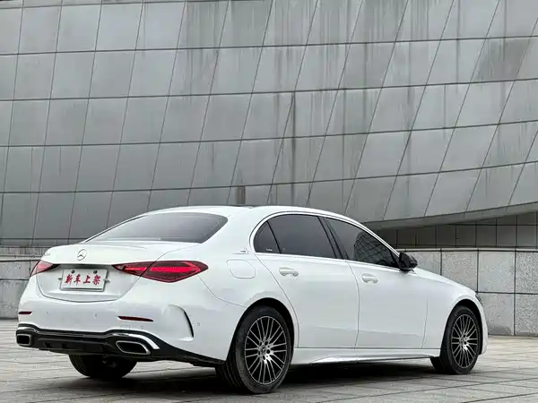 Mercedes-Benz C-Class 2022