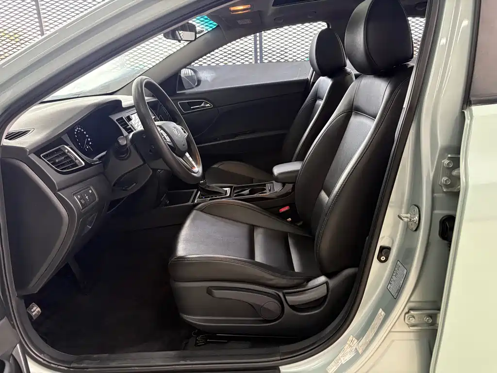Hyundai Mistra 2016 — фото 7
