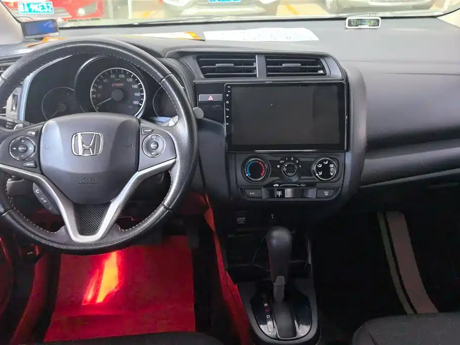 Honda Fit 2019 — фото 12