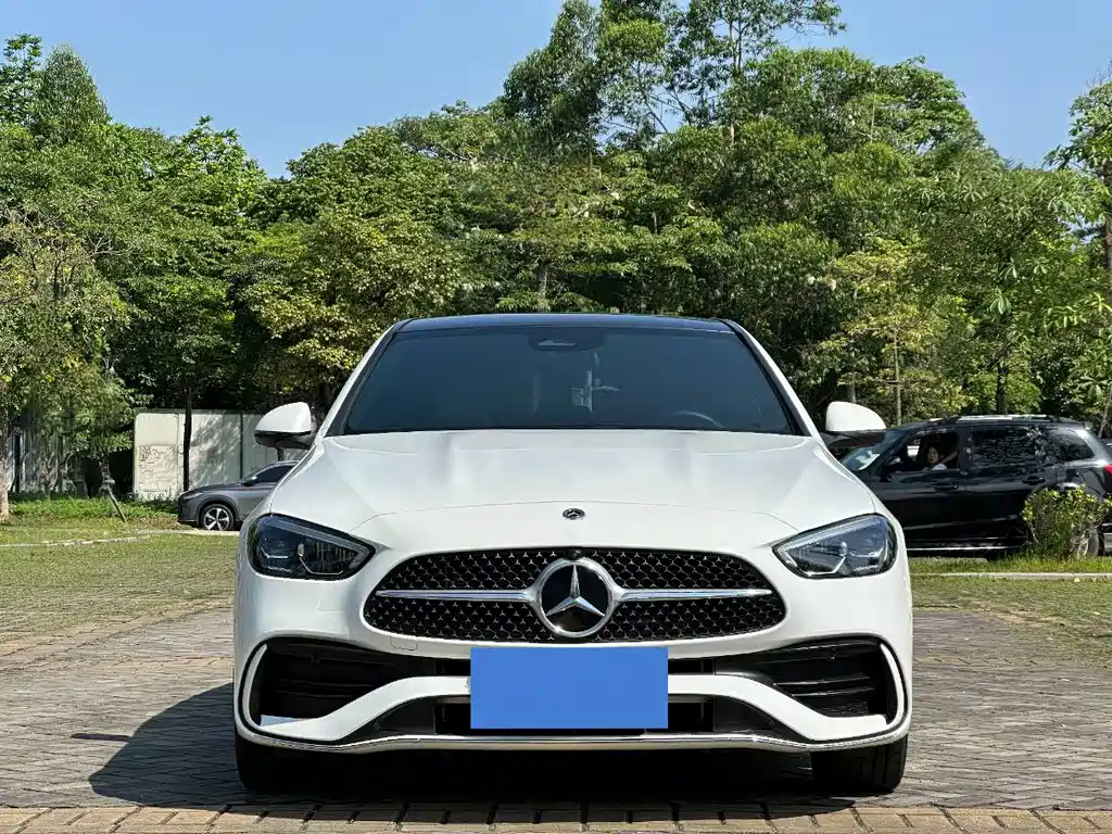 Mercedes-Benz C-Class 2025 — фото 2