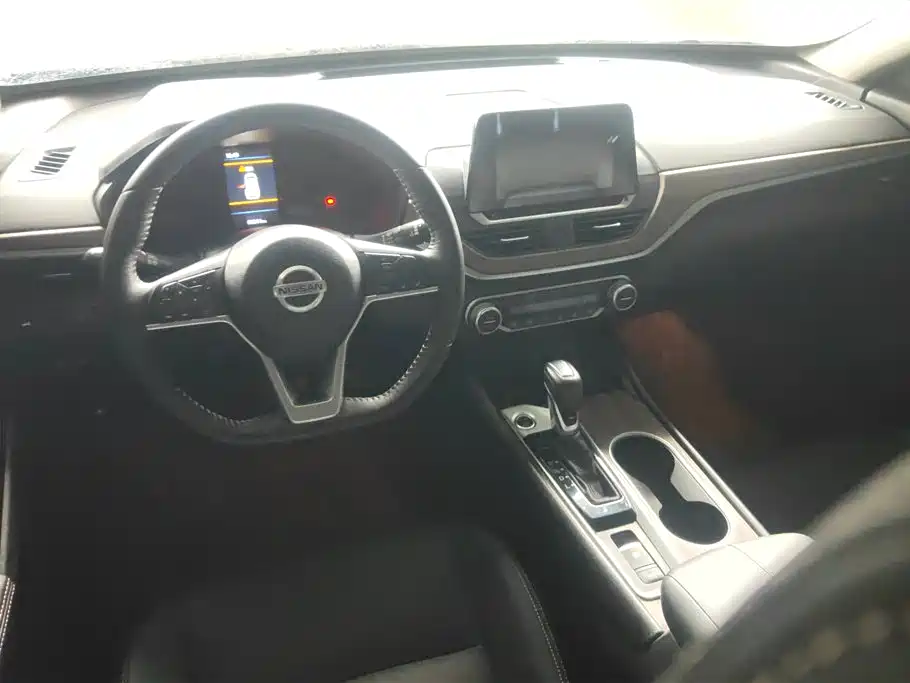 Nissan Teana 2022 — фото 12