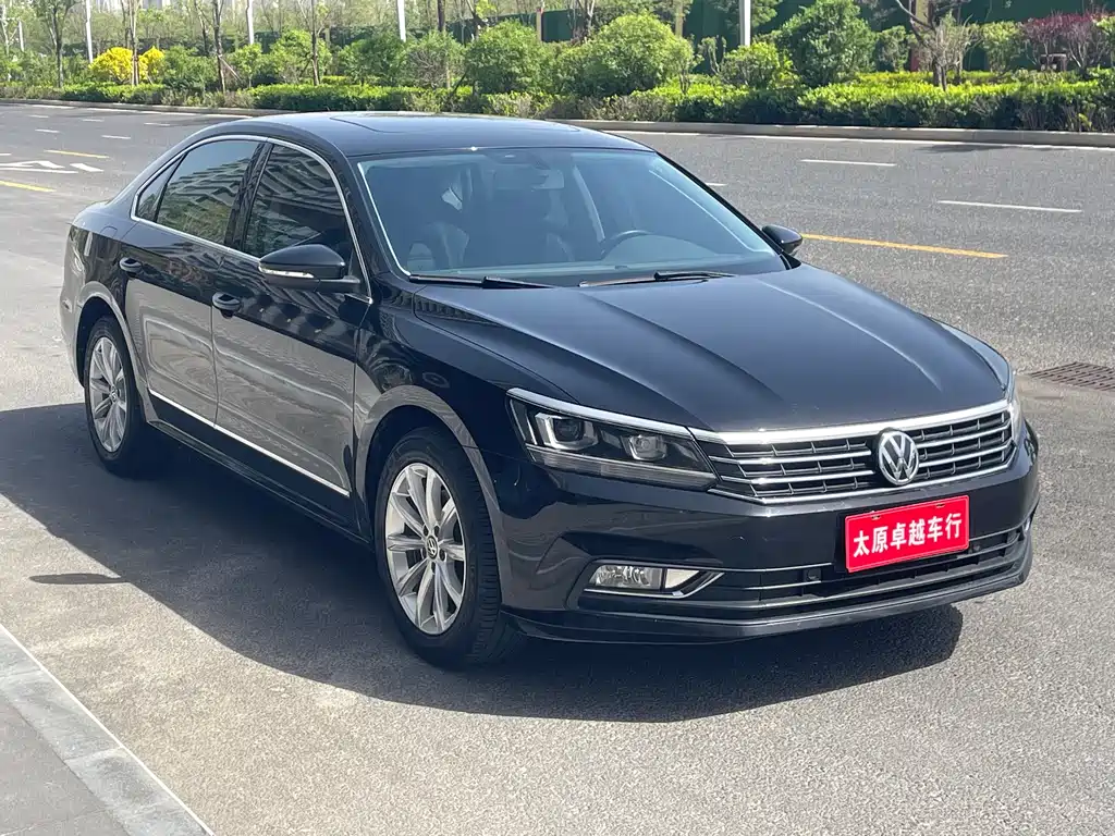 Volkswagen Passat 2018 — фото 3