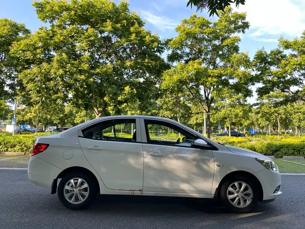 Chevrolet Sail 2016 — фото 10