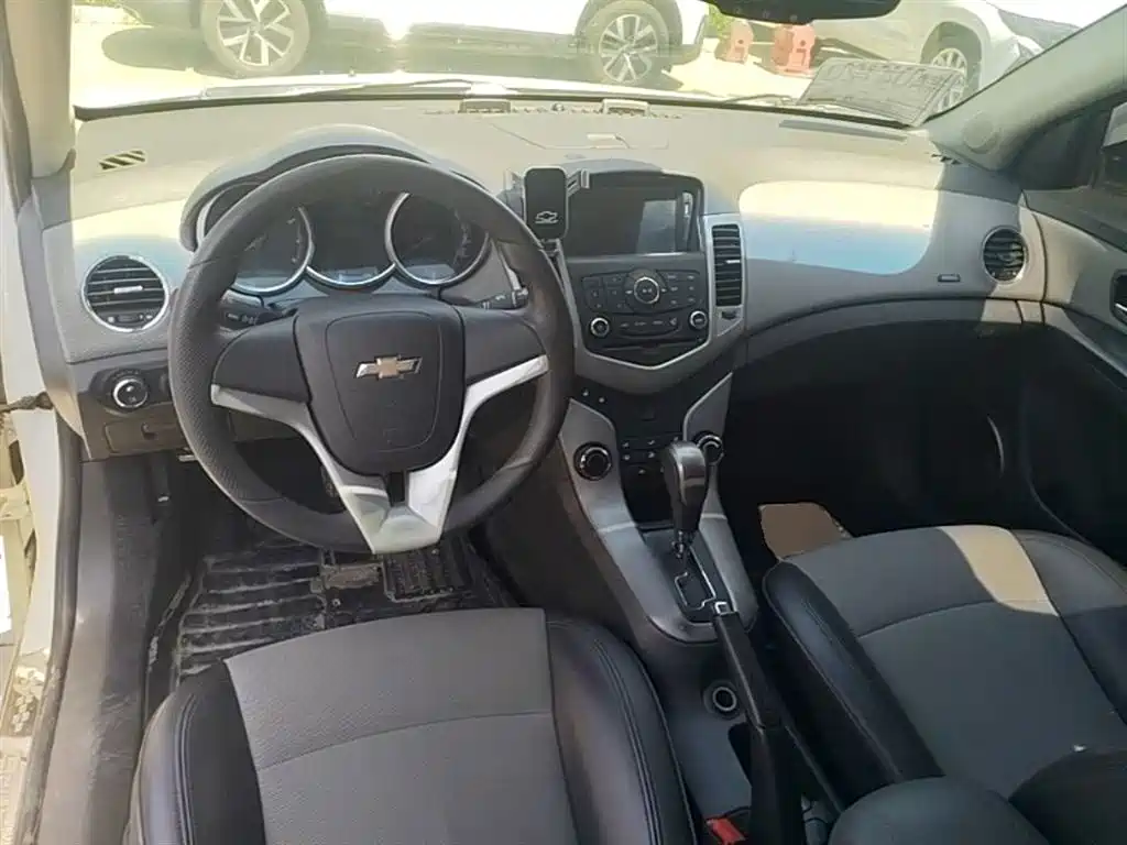 Chevrolet Cruze 2014 — фото 16