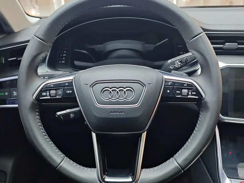 Audi A6L 2021 — фото 8
