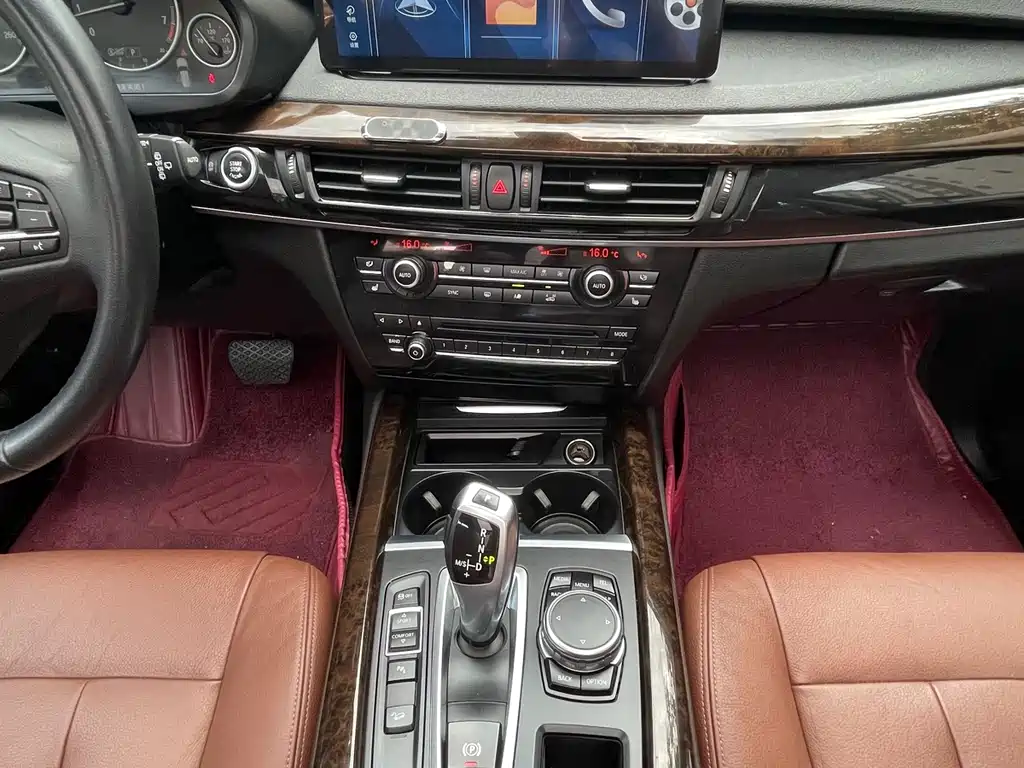 BMW X5 2016 — фото 14
