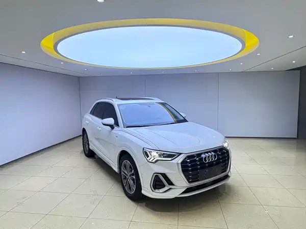 Audi Q3 2022