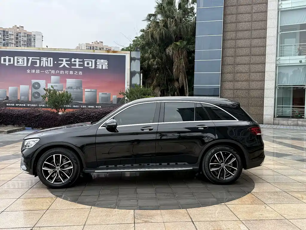 Mercedes-Benz GLC 2021 — фото 2