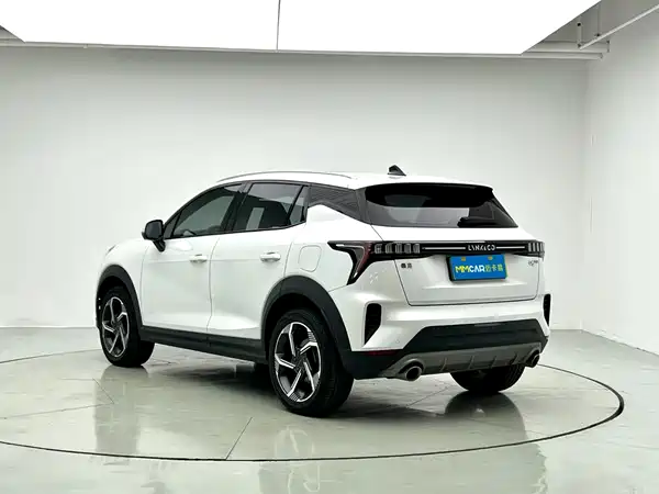 Lynk & Co 06 EM-P 2022