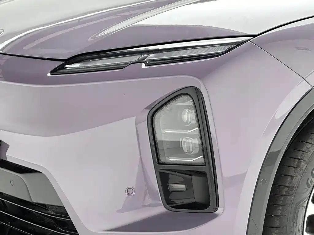 NIO EC6 2025 — фото 18