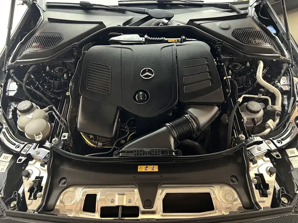 Mercedes-Benz E-Class 2024 — фото 14