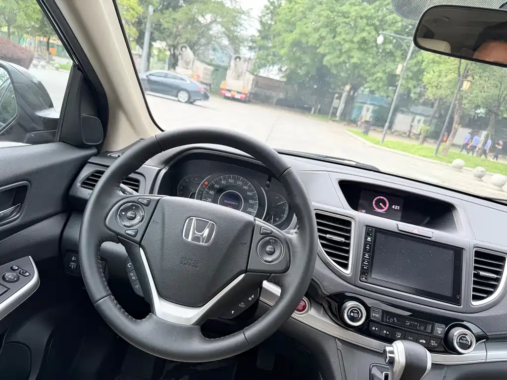 Honda CR-V 2015 — фото 13