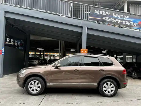 Volkswagen Touareg 2011