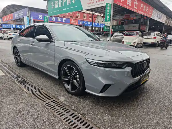 Honda Inspire 2024