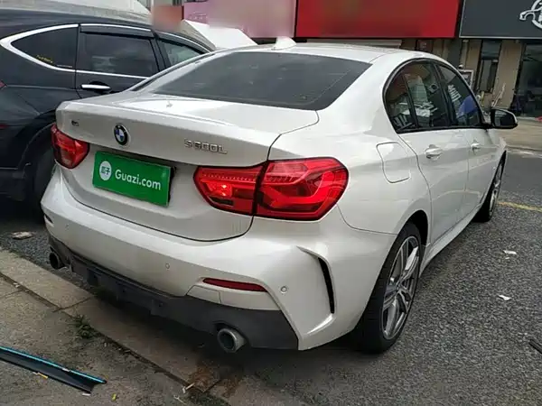 BMW 1 Series 2019