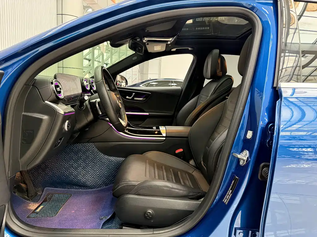 Mercedes-Benz C-Class 2022 — фото 9