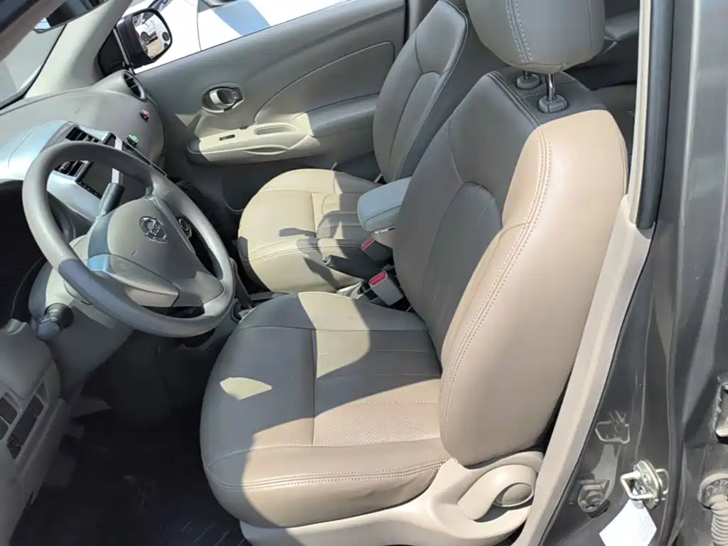 Nissan Sunny 2018 — фото 15