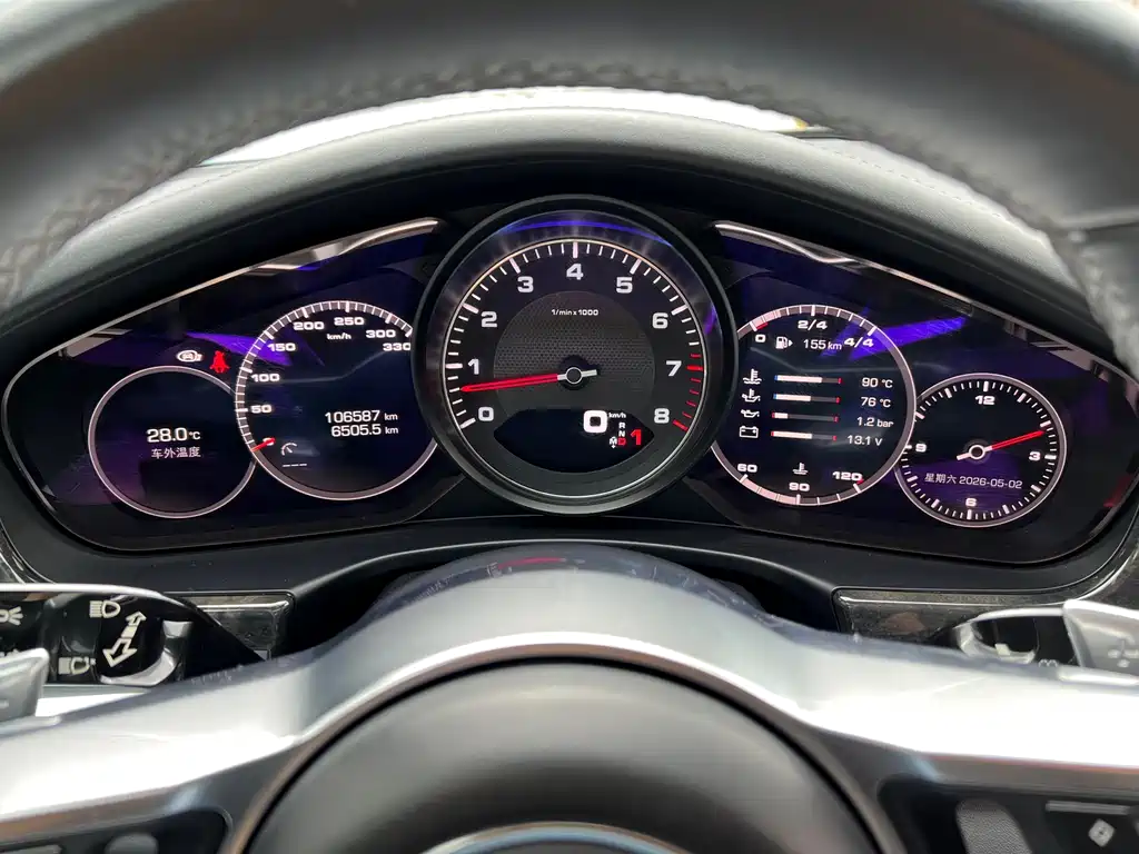 Porsche Panamera 2018 — фото 19