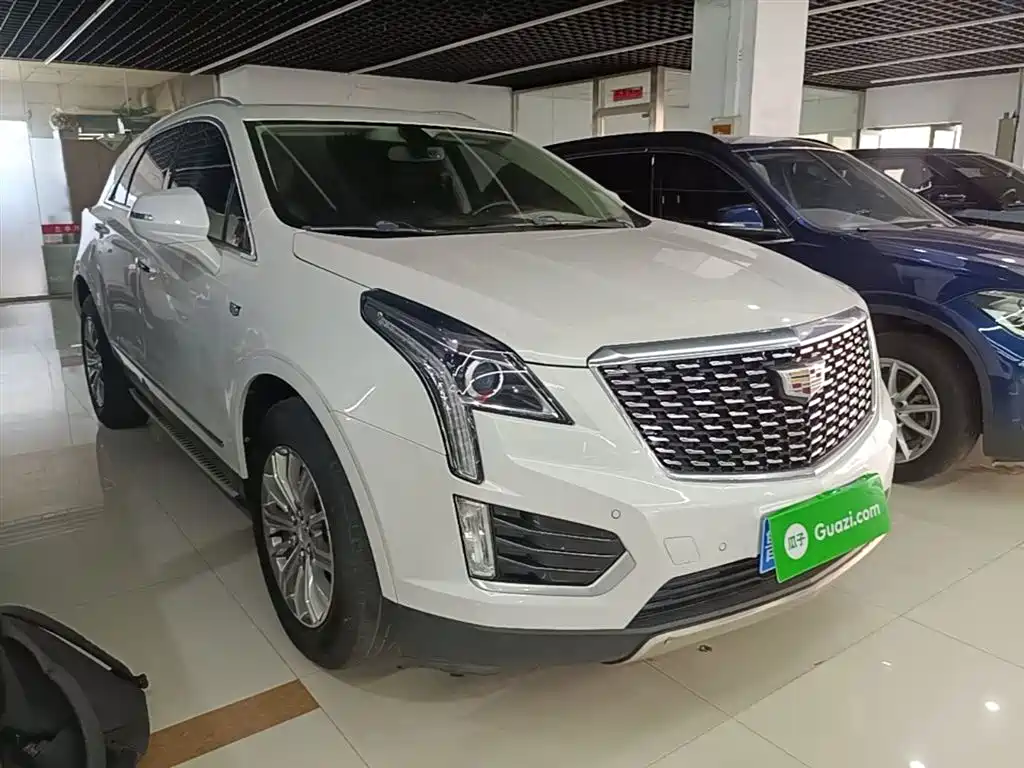 Cadillac XT5 2017 — фото 4