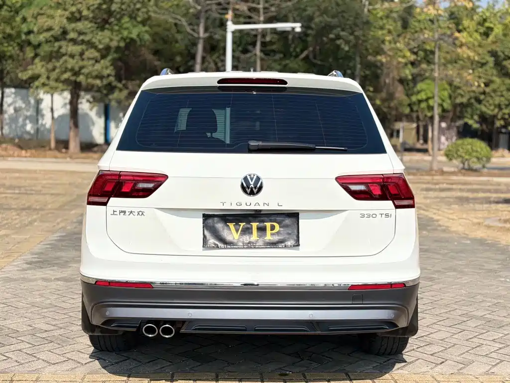 Volkswagen Tiguan L 2021 — фото 8